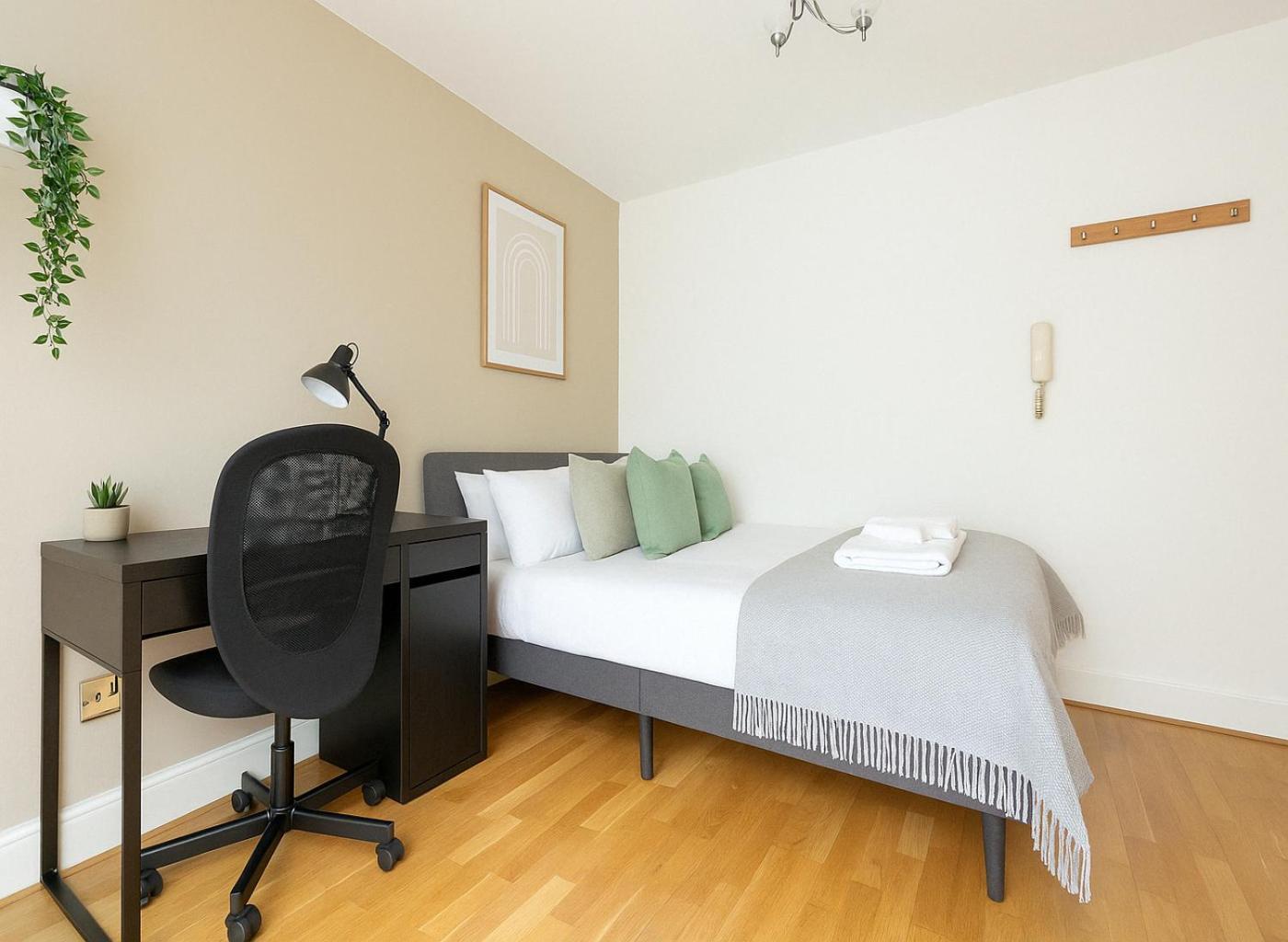 Modern Flat - Hyde Park Access Apartamento